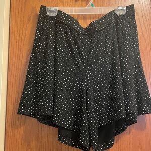Wearever skirt/shorts